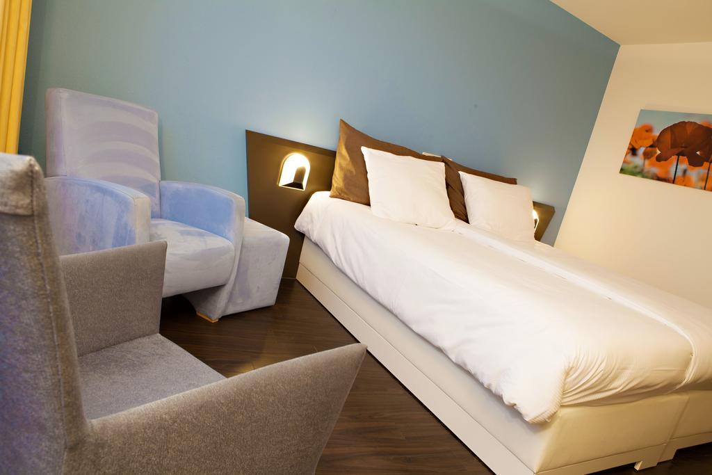 Teugel Resort Veghel Szoba fotó
